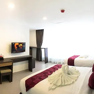 2* Hotel Check-in